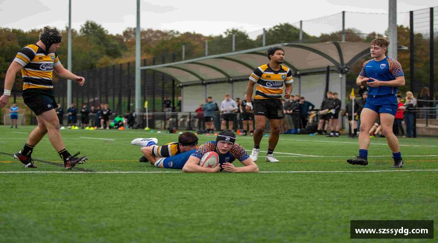 汗水浇灌梦想，坚持成就辉煌